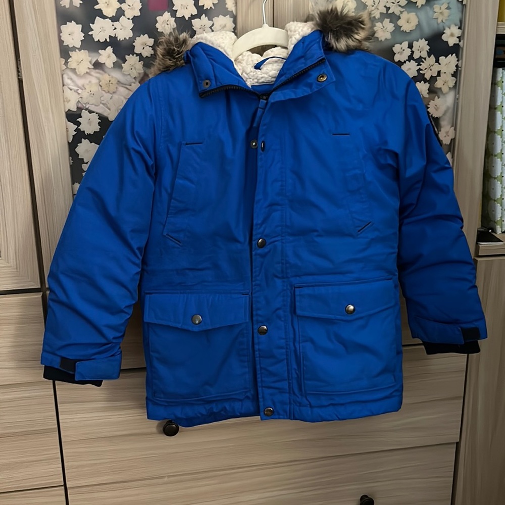 Land’s end expedition parka size 8, very good condition.